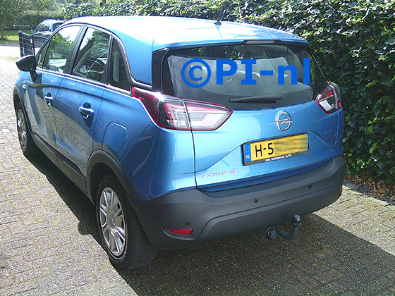 Parkeersensoren (set E 2025) ingebouwd door PI-nl in een Opel Crossland X met canbus uit 2020. De pieper werd voorin gemonteerd. De sensoren werden antraciet gespoten.