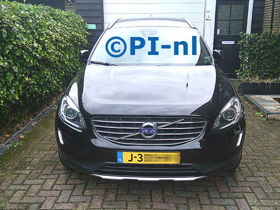 Parkeersensoren (set E 2026) ingebouwd door PI-nl in de voorbumper van een Volvo XC60 uit 2016. De pieper werd voorin verstopt.