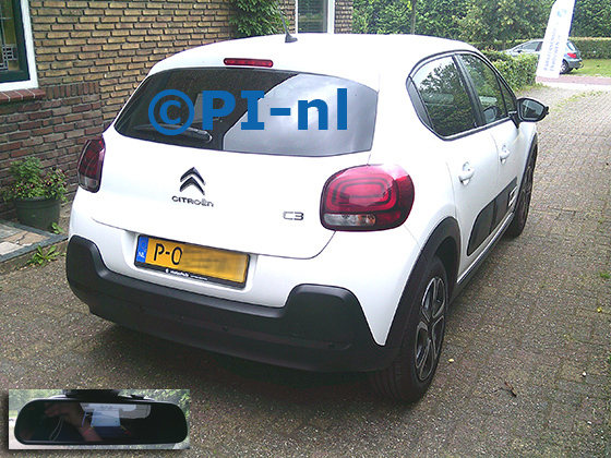Parkeersensoren (set D 2026) ingebouwd door PI-nl in een Citroen C3 met canbus uit 2022. De spiegeldisplay is van de set met bumpercamera en sensoren.