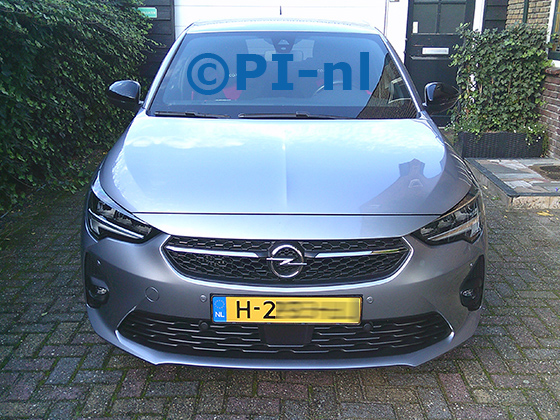 Parkeersensoren (set E 2026) ingebouwd door PI-nl in de voorbumper van een Opel Corsa GS-line uit 2020. De pieper werd voorin gemonteerd.